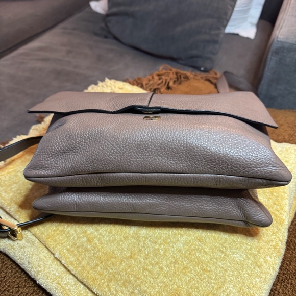 BCBG Natural Brown/Gray Purse - Medium - Picture 14 of 16